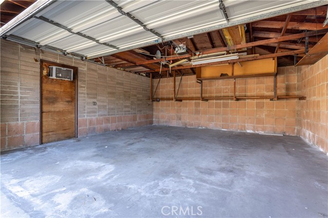 Detail Gallery Image 50 of 74 For 9826 Columbus, North Hills,  CA 91343 - 7 Beds | 5/1 Baths