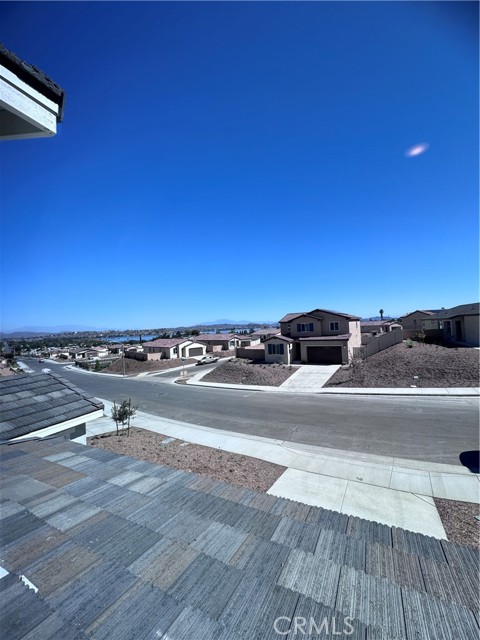 Detail Gallery Image 15 of 18 For 33313 Riverside, Lake Elsinore,  CA 92530 - 4 Beds | 3 Baths