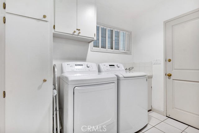 Detail Gallery Image 43 of 67 For 16700 Bosque Dr, Encino,  CA 91436 - 3 Beds | 2/1 Baths