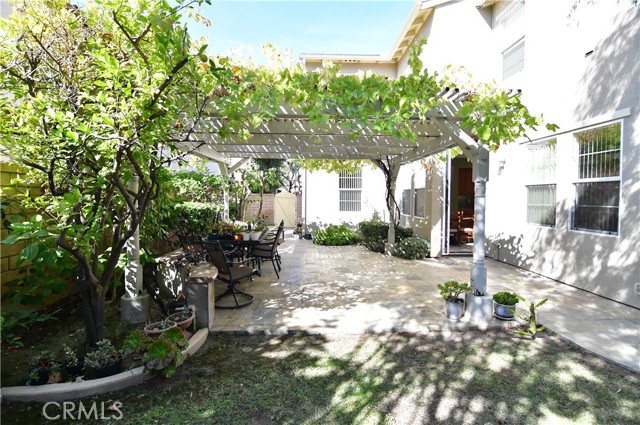 Detail Gallery Image 9 of 36 For 10 Coriander, Irvine,  CA 92603 - 4 Beds | 3 Baths