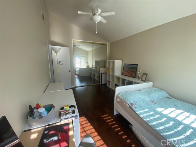 2408 N North Creek Lane, Fullerton CA: https://media.crmls.org/medias/2bf6b415-e270-4d3e-a7b8-02e7d9605c30.jpg