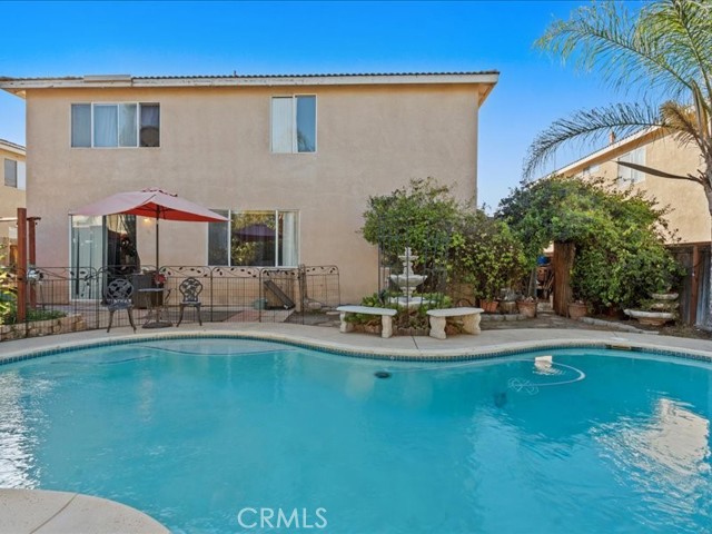 Image 33 of 39 For 528 Memphis Court