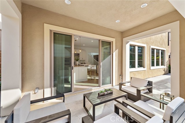 Detail Gallery Image 17 of 32 For 215 Sutters Mill, Irvine,  CA 92602 - 4 Beds | 4/1 Baths