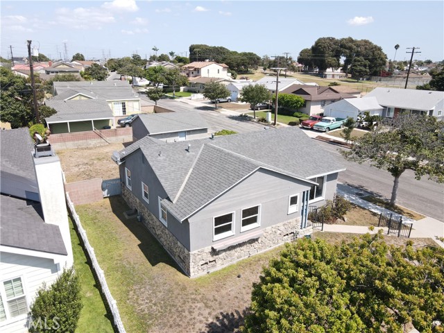 19432 Anza Avenue, Torrance CA: https://media.crmls.org/medias/2bf8c8a1-2d8d-4294-b3d4-04d6ddcaa9a1.jpg