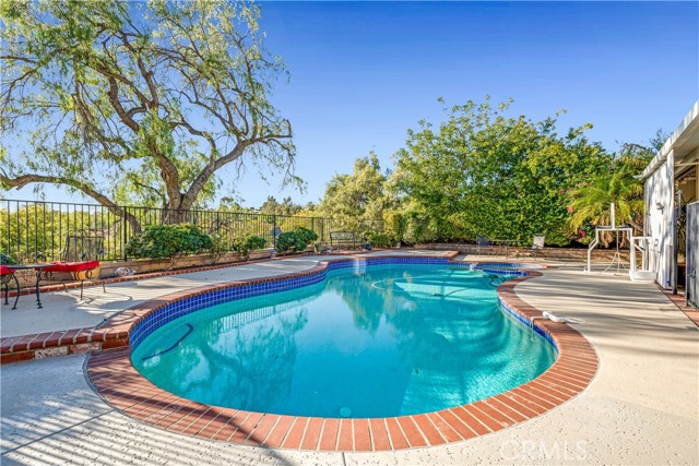 Detail Gallery Image 38 of 43 For 21390 via Del Parque, Yorba Linda,  CA 92887 - 4 Beds | 3 Baths