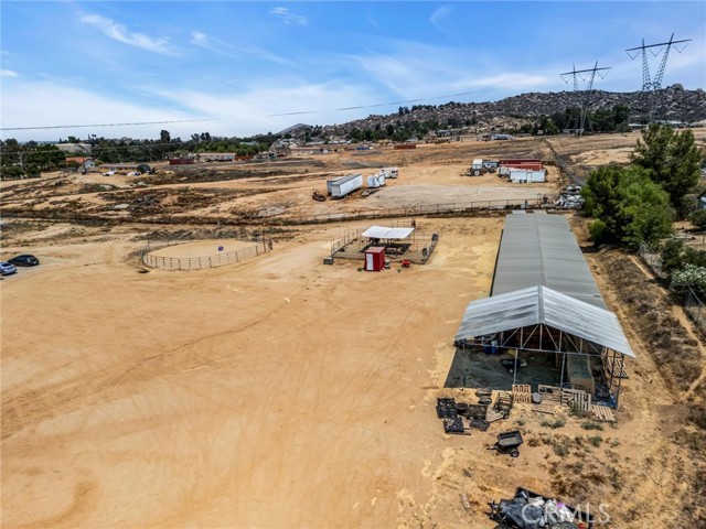 24368 Malone Avenue, Menifee CA: https://media.crmls.org/medias/2bfa0baa-e08a-4155-9806-86fa5eac550a.jpg