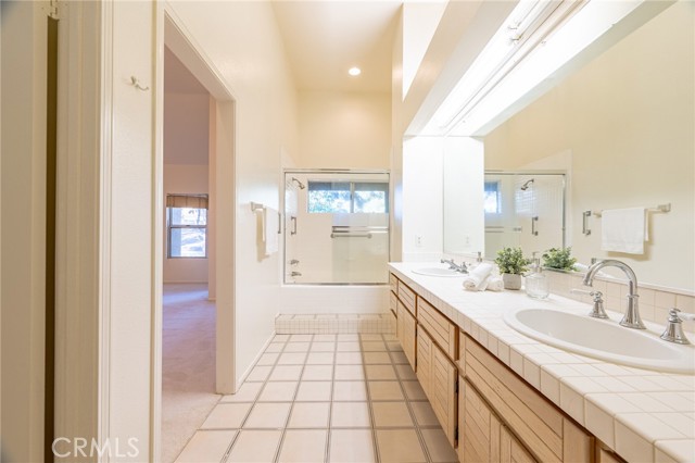 Detail Gallery Image 33 of 55 For 72 Vassar Aisle, Irvine,  CA 92612 - 3 Beds | 3 Baths