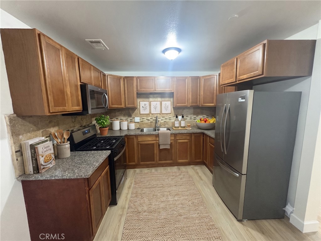 MLS #OC26167015 image #6