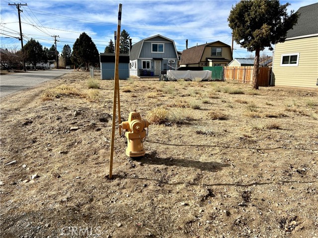 Detail Gallery Image 1 of 13 For 1 Hemlock Ln, Big Bear City,  CA 92314 - – Beds | – Baths