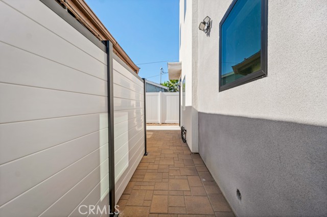 Detail Gallery Image 24 of 31 For 16853 Hiawatha St, Granada Hills,  CA 91344 - 2 Beds | 1/1 Baths