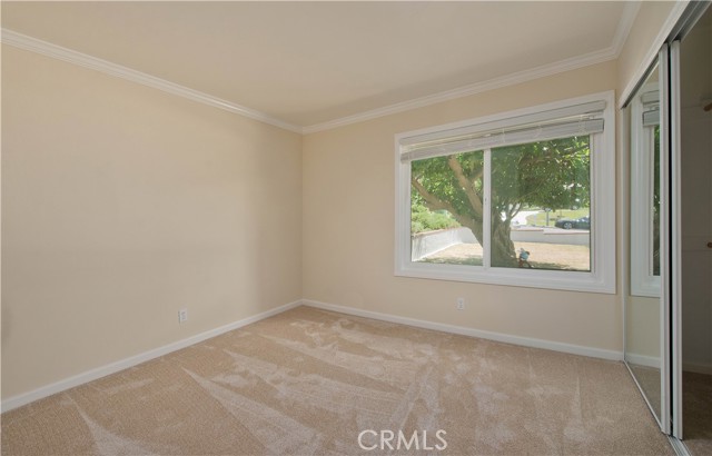 Image 23 of 32 For 12824 Woodley Avenue