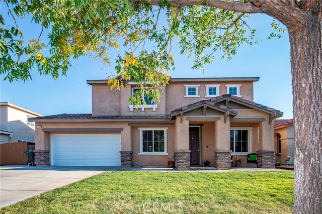 Detail Gallery Image 2 of 40 For 3158 Summer Breeze Ave, Rosamond,  CA 93560 - 6 Beds | 3 Baths