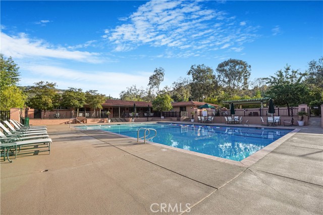 23777 Mulholland Hwy Spc 73, Calabasas CA: https://media.crmls.org/medias/2bfc59bd-ba6c-4435-a4fa-b58aab7a0e58.jpg
