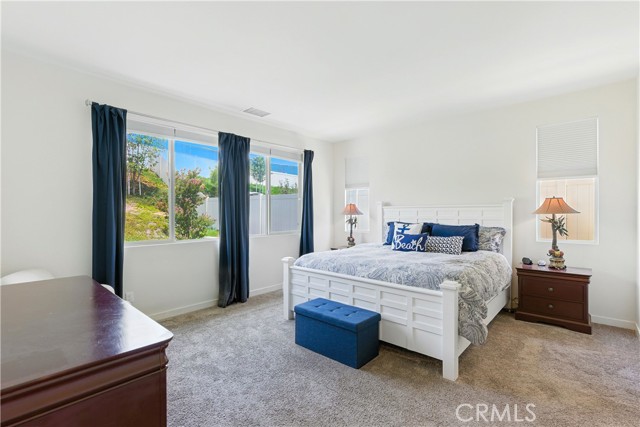 31530 Calle De Las Estrellas, Bonsall CA: https://media.crmls.org/medias/2bfc7140-eefe-45ce-9075-67f7b3a15acd.jpg