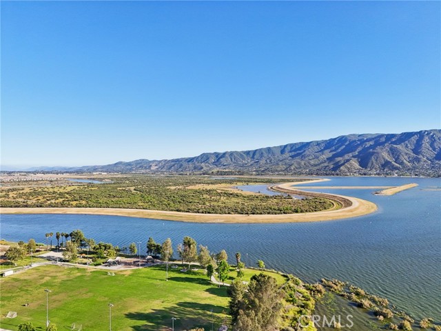 Detail Gallery Image 39 of 45 For 53196 Iceberg St, Lake Elsinore,  CA 92532 - 5 Beds | 2/1 Baths