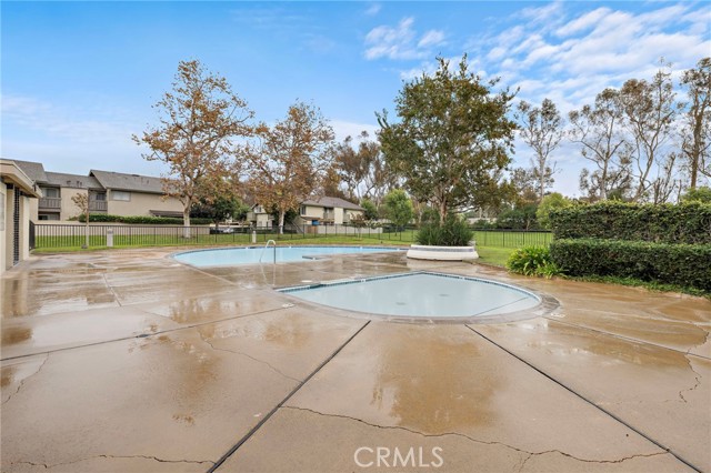 Detail Gallery Image 35 of 39 For 6 Fieldflower, Irvine,  CA 92614 - 3 Beds | 2/1 Baths