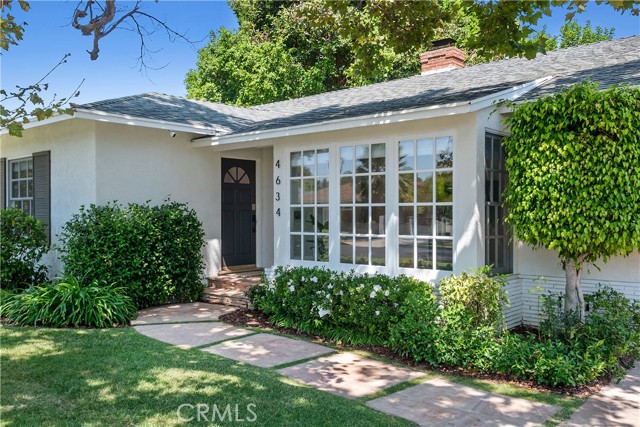 4634 Nagle Avenue, Sherman Oaks CA: https://media.crmls.org/medias/2bfccca0-15ca-436c-b56d-8de4d7911414.jpg