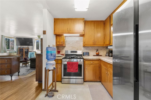 Detail Gallery Image 5 of 17 For 29239 Lake Brook Ave, Cedar Glen,  CA 92321 - 3 Beds | 2 Baths