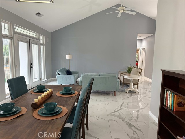 24115 Black Bart Court, Corning CA: https://media.crmls.org/medias/2bfce888-8f0d-4bb5-9aa2-7317e1001d23.jpg