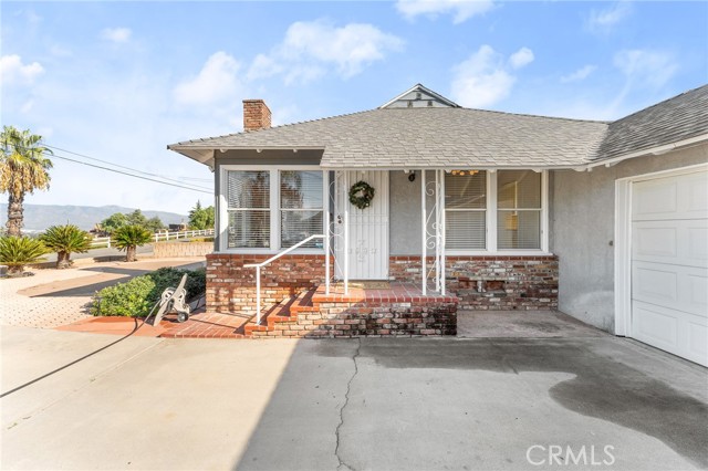 Detail Gallery Image 7 of 42 For 22895 Vista Grande, Grand Terrace,  CA 92313 - 2 Beds | 2 Baths