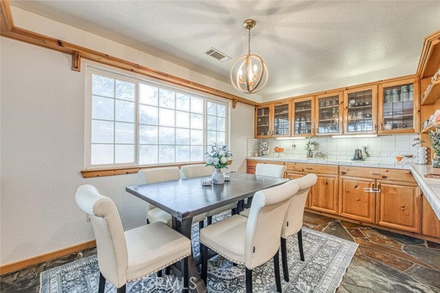 Detail Gallery Image 23 of 40 For 47587 Miami Highlands, Oakhurst,  CA 93644 - 3 Beds | 3 Baths