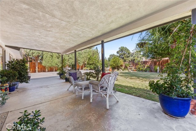 7612 Wide Loop Road, Bakersfield, California 93309, 3 Bedrooms Bedrooms, ,2 BathroomsBathrooms,Single Family Residence,For Sale,Wide Loop Road,OC25167948