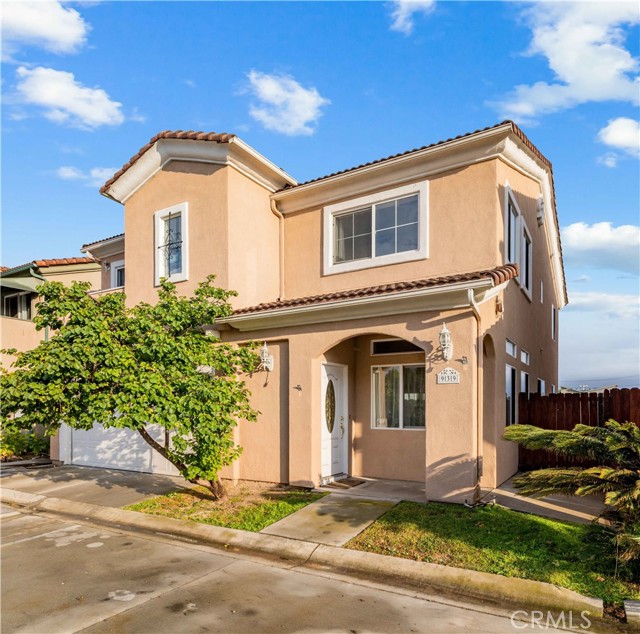 939 Via Camino, Wilmington CA: https://media.crmls.org/medias/2bfea6a6-d040-41bd-a2c2-0089dab47921.jpg