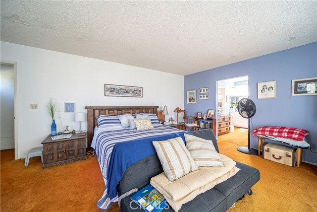 Detail Gallery Image 10 of 16 For 1020 W 19th St, Costa Mesa,  CA 92627 - 3 Beds | 2 Baths