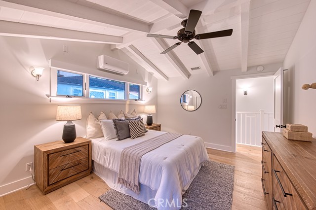 Detail Gallery Image 15 of 22 For 2709 Cove St, Corona Del Mar,  CA 92625 - 3 Beds | 2/1 Baths