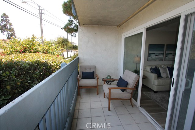 601 Prospect Avenue, Redondo Beach, California 90277, 2 Bedrooms Bedrooms, ,2 BathroomsBathrooms,Residential,Sold,Prospect,SB21177867