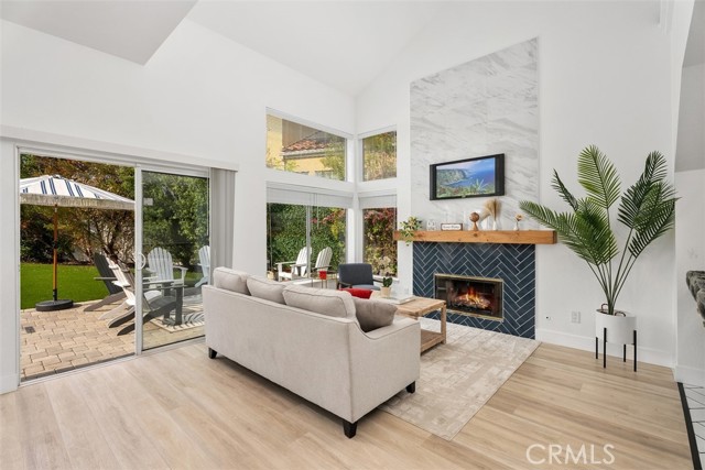 Detail Gallery Image 9 of 39 For 25091 Stonegate Ln, Laguna Niguel,  CA 92677 - 4 Beds | 2/1 Baths