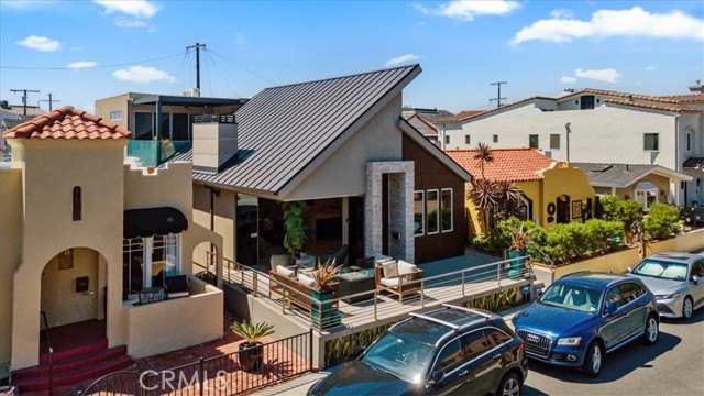 29 W Neapolitan Lane, Long Beach CA: https://media.crmls.org/medias/2c01194b-c483-4508-9080-d16f31f64c98.jpg