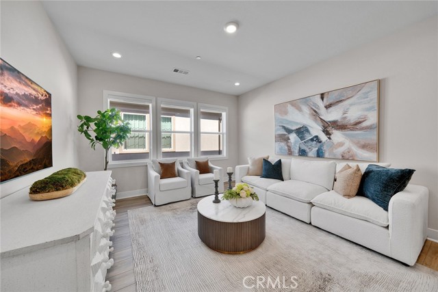 Detail Gallery Image 35 of 53 For 121 Mulberry, Lake Forest,  CA 92630 - 5 Beds | 5 Baths