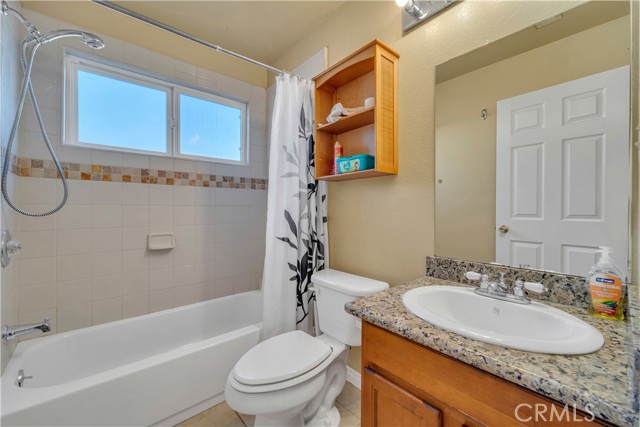 Detail Gallery Image 14 of 28 For 21671 Calhoun Dr, California City,  CA 93505 - 3 Beds | 2 Baths