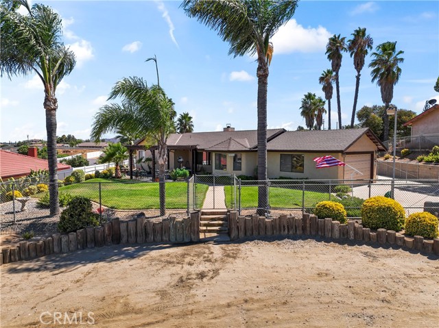 18725 Boulder Ave, Riverside, CA 92508