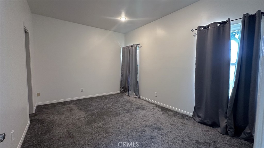 https://media.crmls.org/medias/2c04cc97-3603-4be8-be57-770a1eacf942.jpg?preset=X-Large