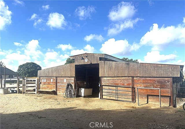 Detail Gallery Image 15 of 31 For 361 Spur, Norco,  CA 92860 - 4 Beds | 2 Baths