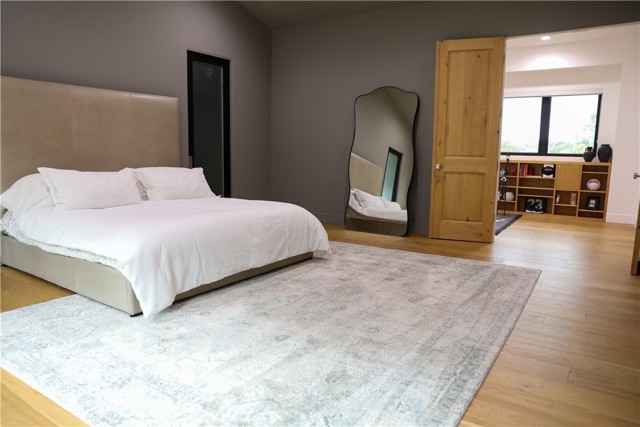 Detail Gallery Image 30 of 61 For 12664 Mclennan, Granada Hills,  CA 91344 - 5 Beds | 6 Baths