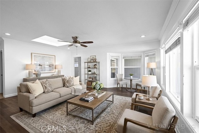 Detail Gallery Image 6 of 53 For 426 Grant St, Oceanside,  CA 92054 - 8 Beds | 6 Baths