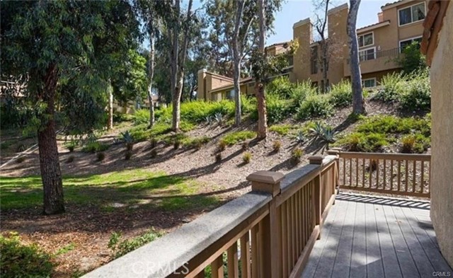 26576 Mambrino, Mission Viejo CA: https://media.crmls.org/medias/2c05b75d-4436-42fd-b0e5-53b939a800ff.jpg