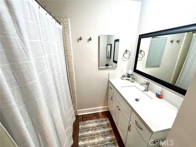 22511 Pin Tail Drive, Canyon Lake CA: https://media.crmls.org/medias/2c067467-06f8-4522-bff2-529eda7556e4.jpg