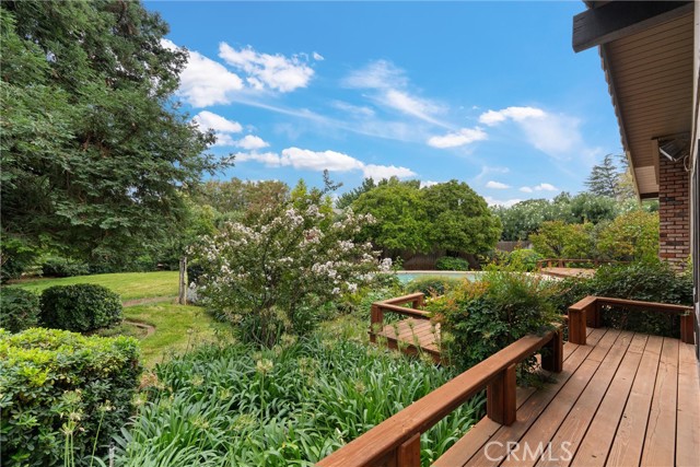 55 Roseanna Court, Chico CA: https://media.crmls.org/medias/2c0926d5-9bec-4240-a362-1bc7d73ca4a6.jpg