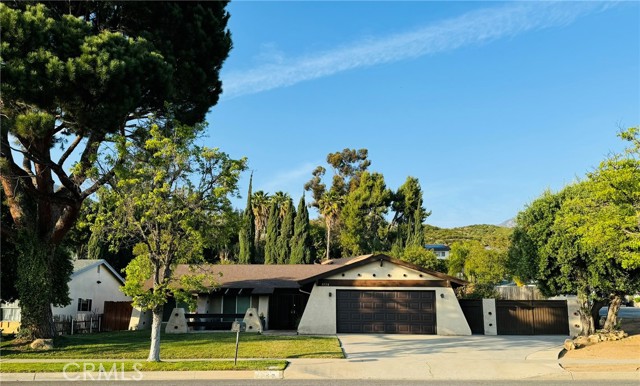 Detail Gallery Image 3 of 21 For 3758 Piedmont Dr, Highland,  CA 92346 - 3 Beds | 2 Baths