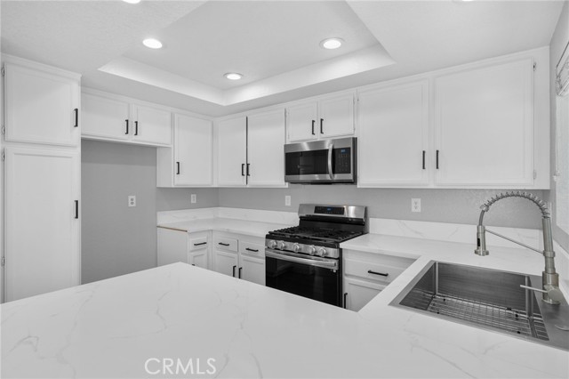 Detail Gallery Image 7 of 43 For 2541 Maroon Bell Rd, Chino Hills,  CA 91709 - 3 Beds | 2/1 Baths