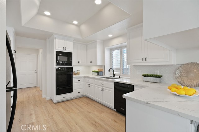 2217 Clark Lane, Redondo Beach, California 90278, 3 Bedrooms Bedrooms, ,2 BathroomsBathrooms,Residential,Sold,Clark,SB21198927