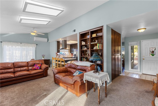 Detail Gallery Image 9 of 29 For 29406 Fawn Way, Tehachapi,  CA 93561 - 3 Beds | 2 Baths