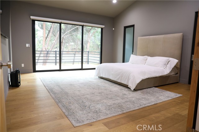 Detail Gallery Image 28 of 61 For 12664 Mclennan, Granada Hills,  CA 91344 - 5 Beds | 6 Baths