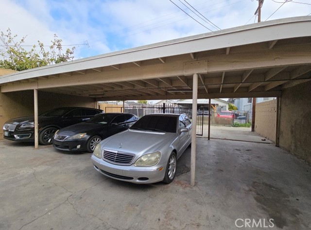 Detail Gallery Image 9 of 9 For 423 E 82nd St #3,  Los Angeles,  CA 90003 - 3 Beds | 1 Baths