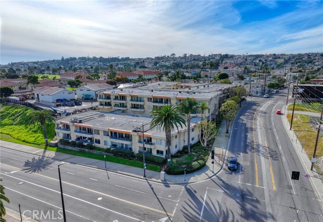 Detail Gallery Image 4 of 60 For 2222 S Mesa #14,  San Pedro,  CA 90731 - 3 Beds | 2/1 Baths