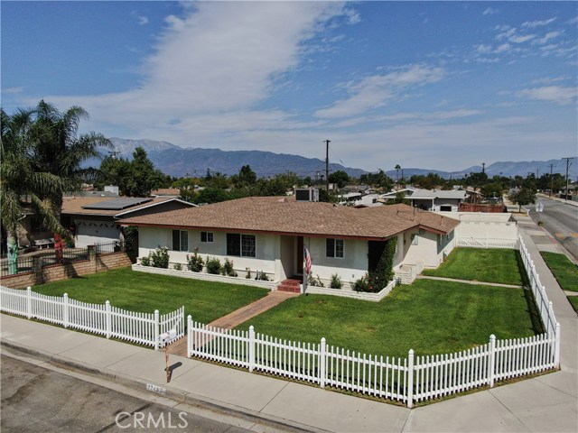 17492 Barbee St, Fontana, CA 92336